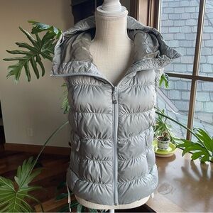 Eddie Bauer Goose Down Hooded Puffer Vest 550 Fill Power